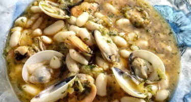 Verdinas con almejas