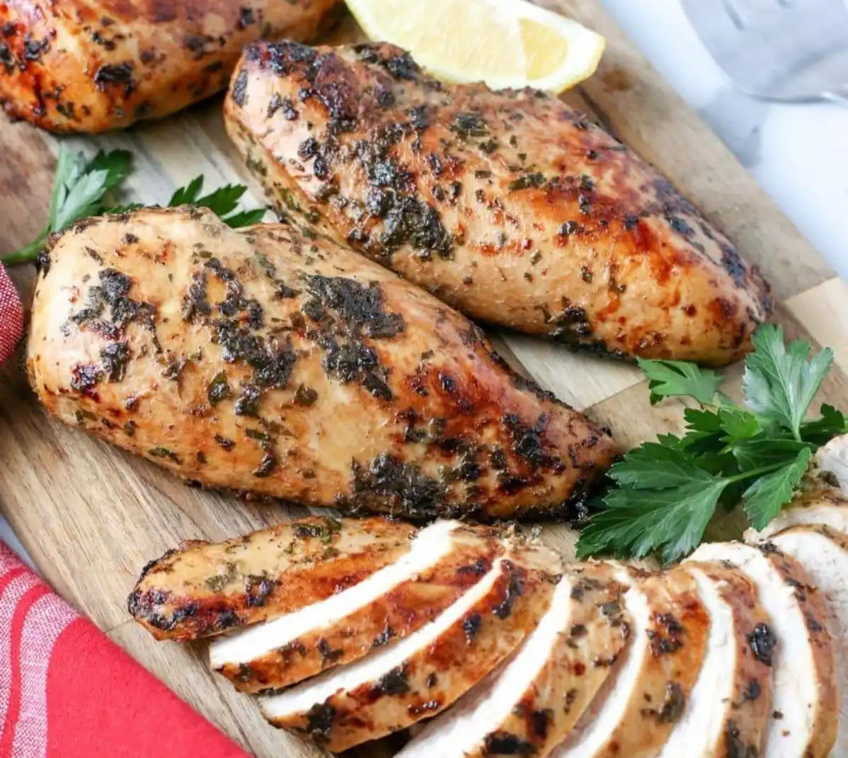 Cómo hacer Pechuga de Pollo al Horno con Hierbas Asadas Pechuga de Pollo al Horno con Hierbas